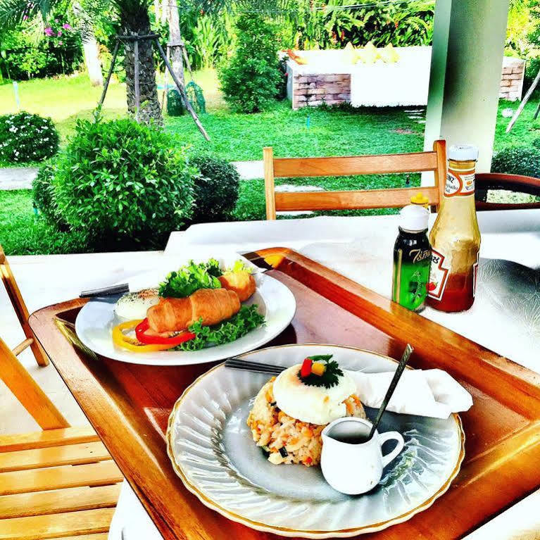 V Valley Resort 4*
