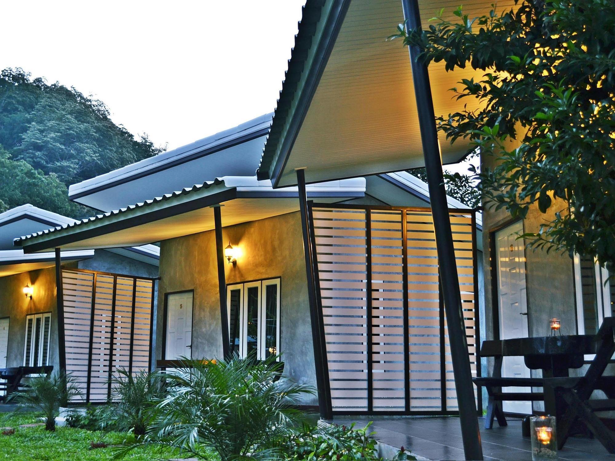 V Valley Resort