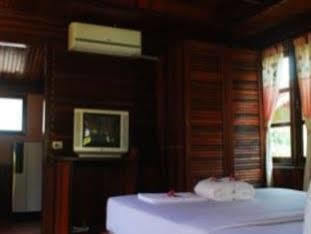 Sangsawan Palace Khaolak Resort