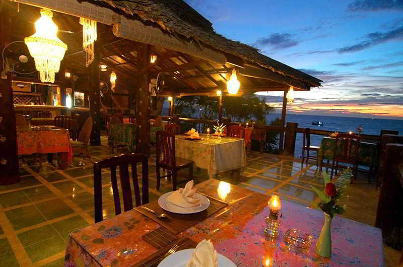 Resort Charm Churee Village 3*