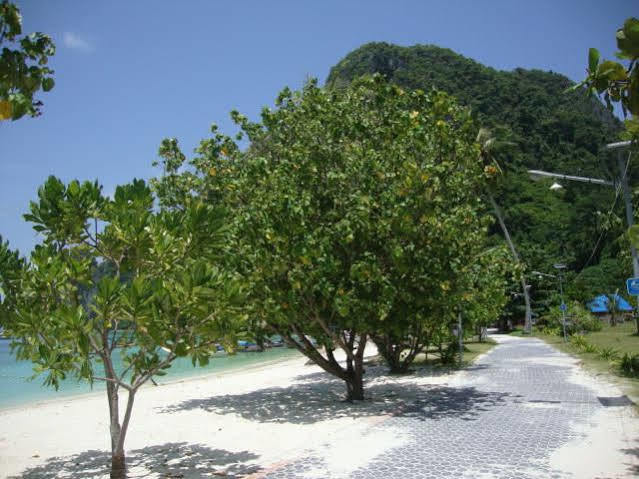 Sea View Resort