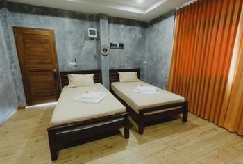 Andaman Lanta Old Town Hotel