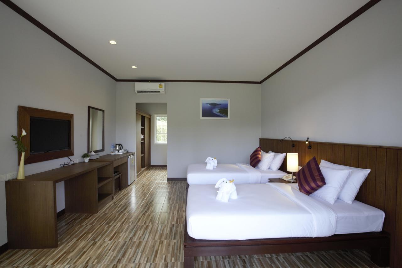 Khaolak Mountain View 4* Khao Lak