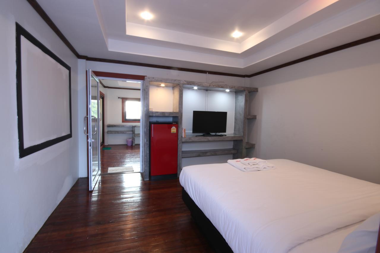 Ava Boutique * Koh Tao
