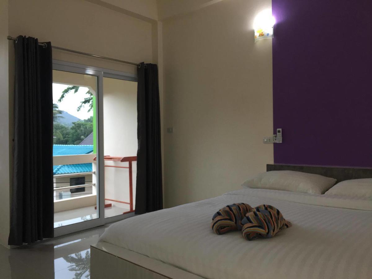 Budchui Koh Tao
