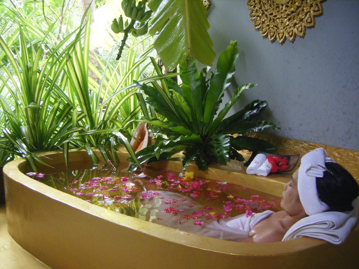 Noble Crown & Resort Koh Lanta