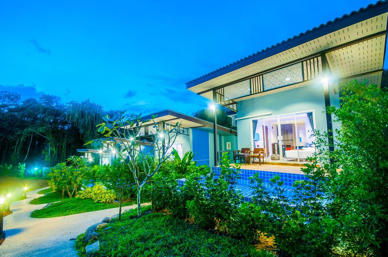 Chomphu Resort Khao Lak