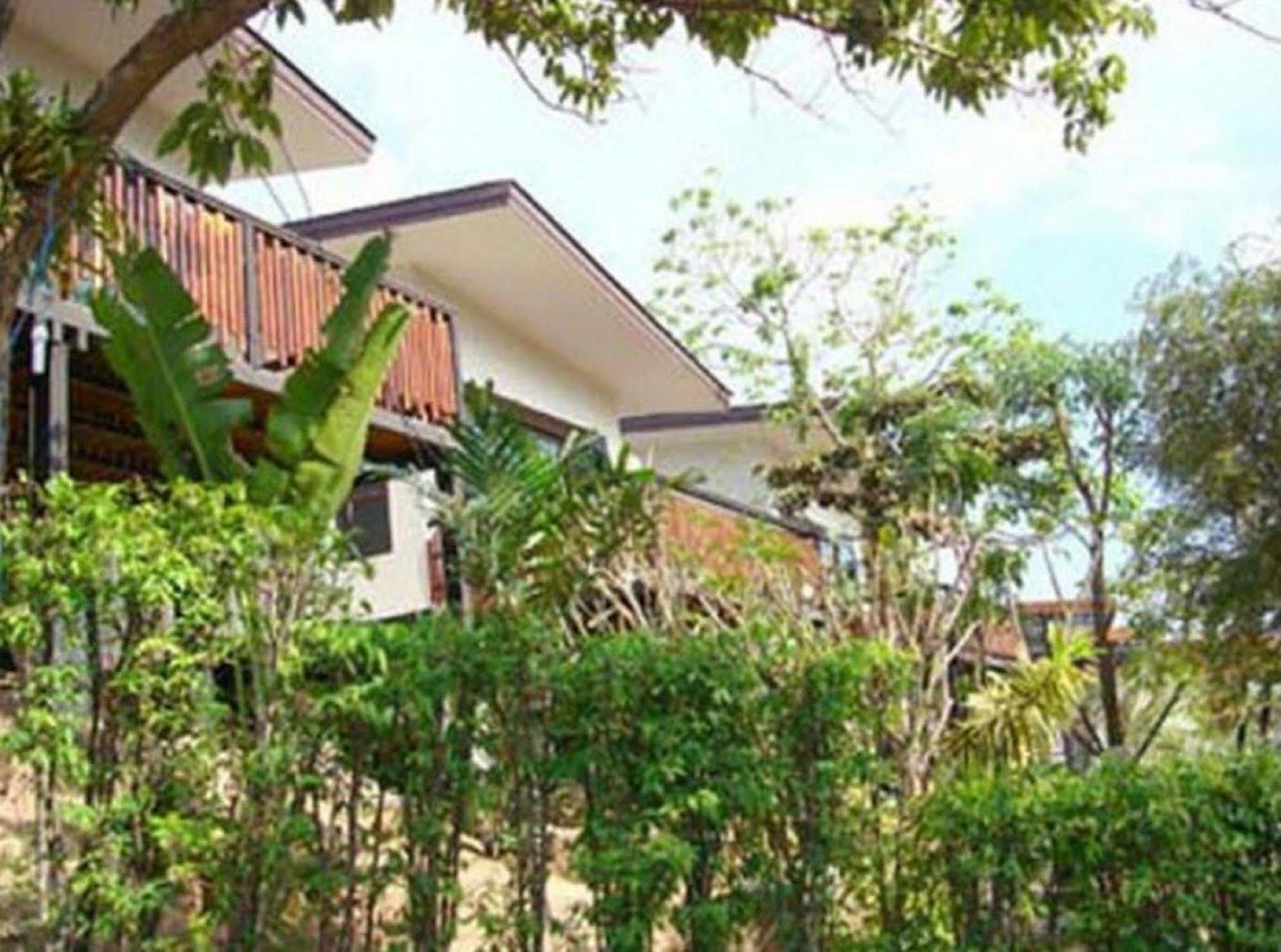Chintakiri Guest house