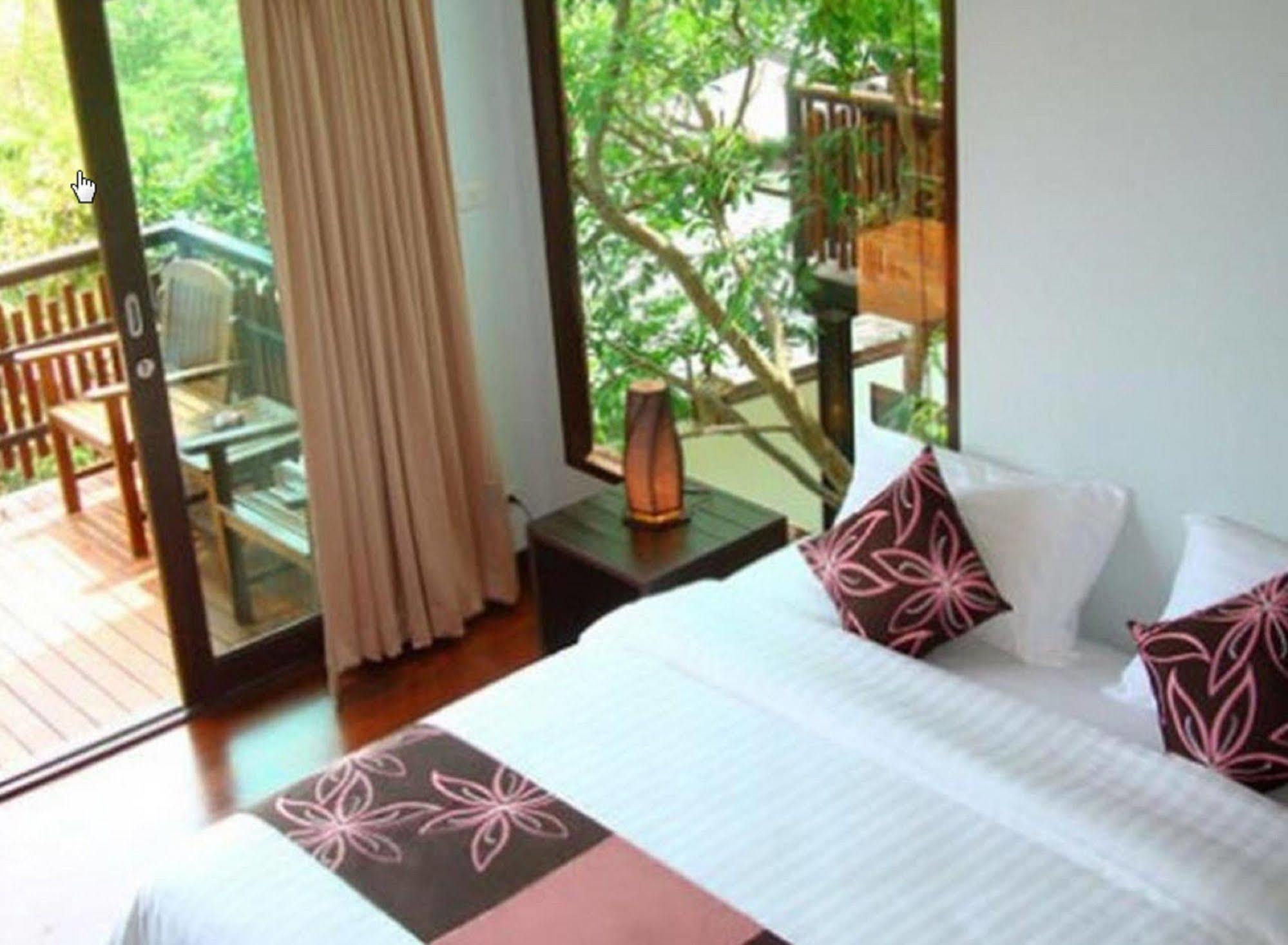 Chintakiri Guest house 3*