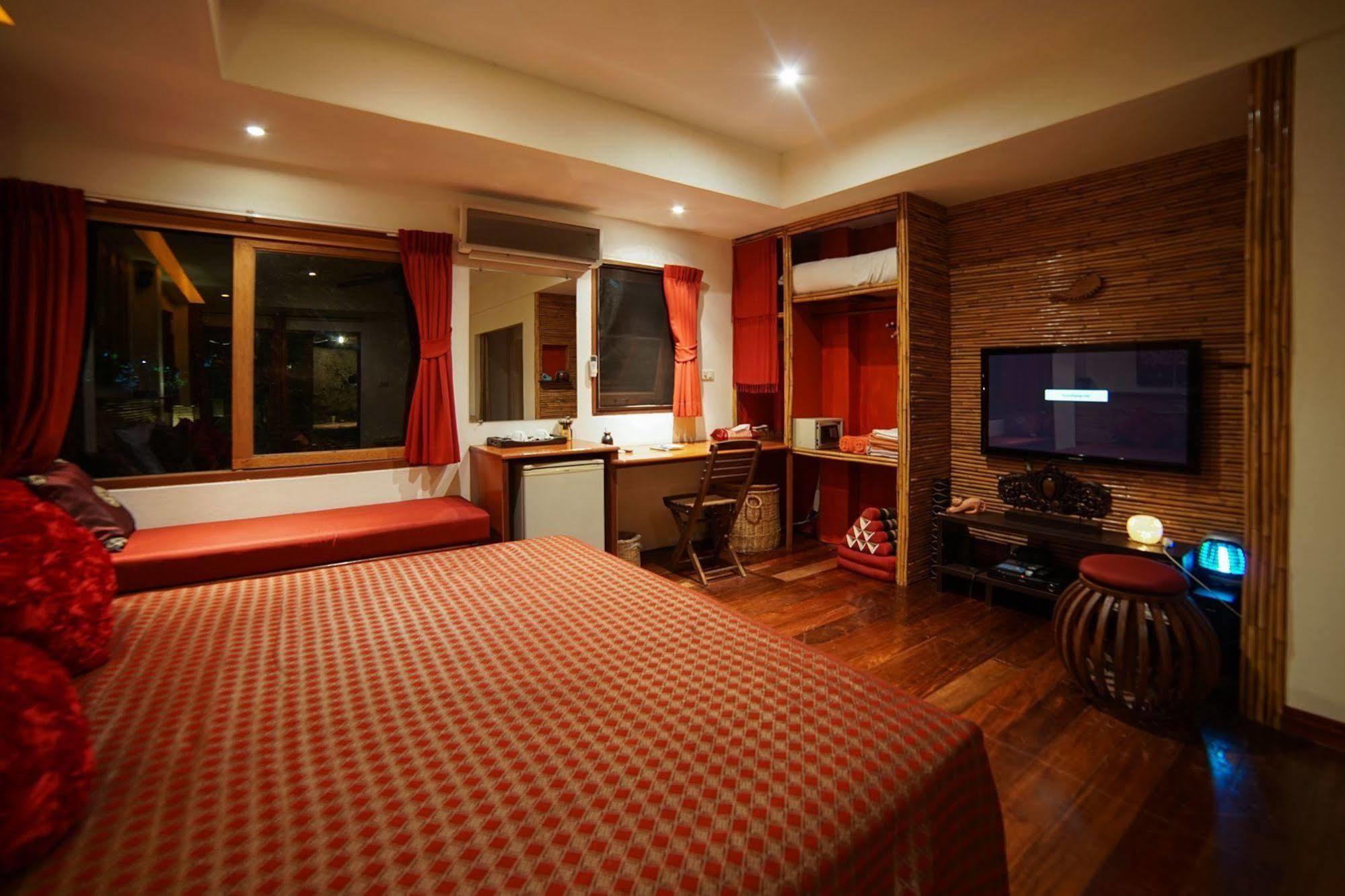 La Cigale 4*