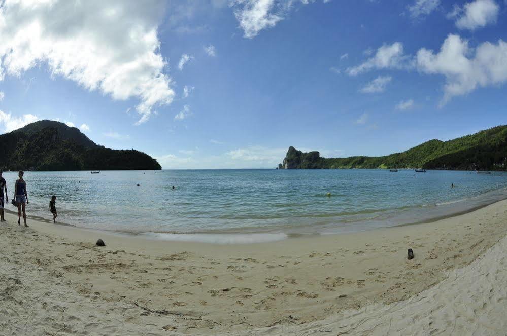 Baia Baia Resort 2*