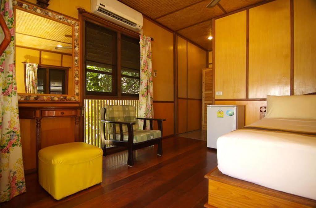 Bow Thong 3* Koh Tao