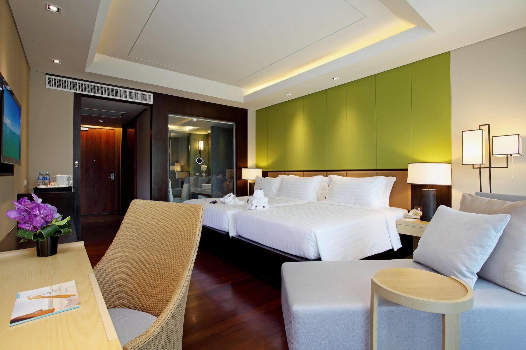 Graceland Khaolak Beachfront 5* Khao Lak