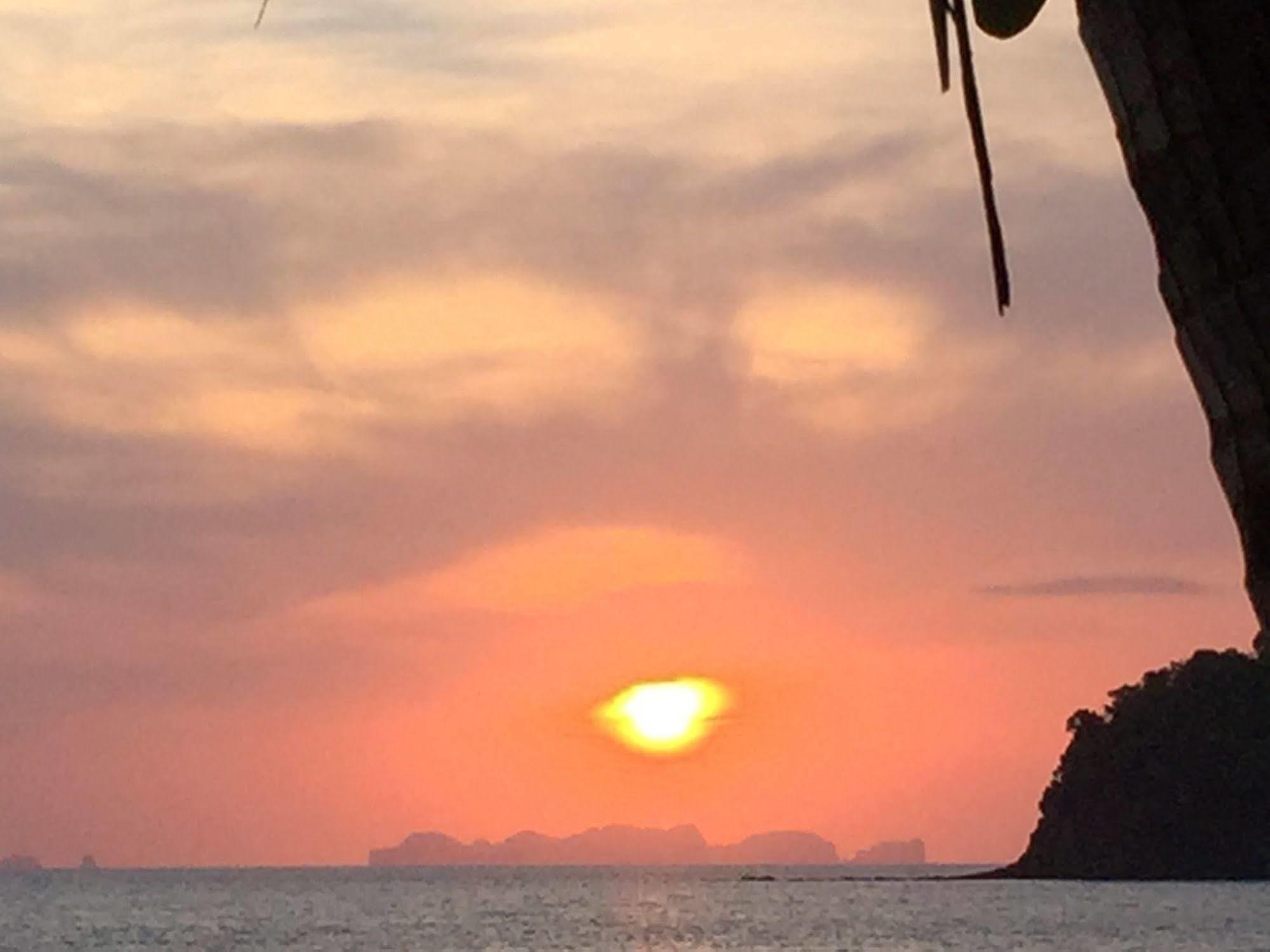 Noble House Resort Koh Lanta