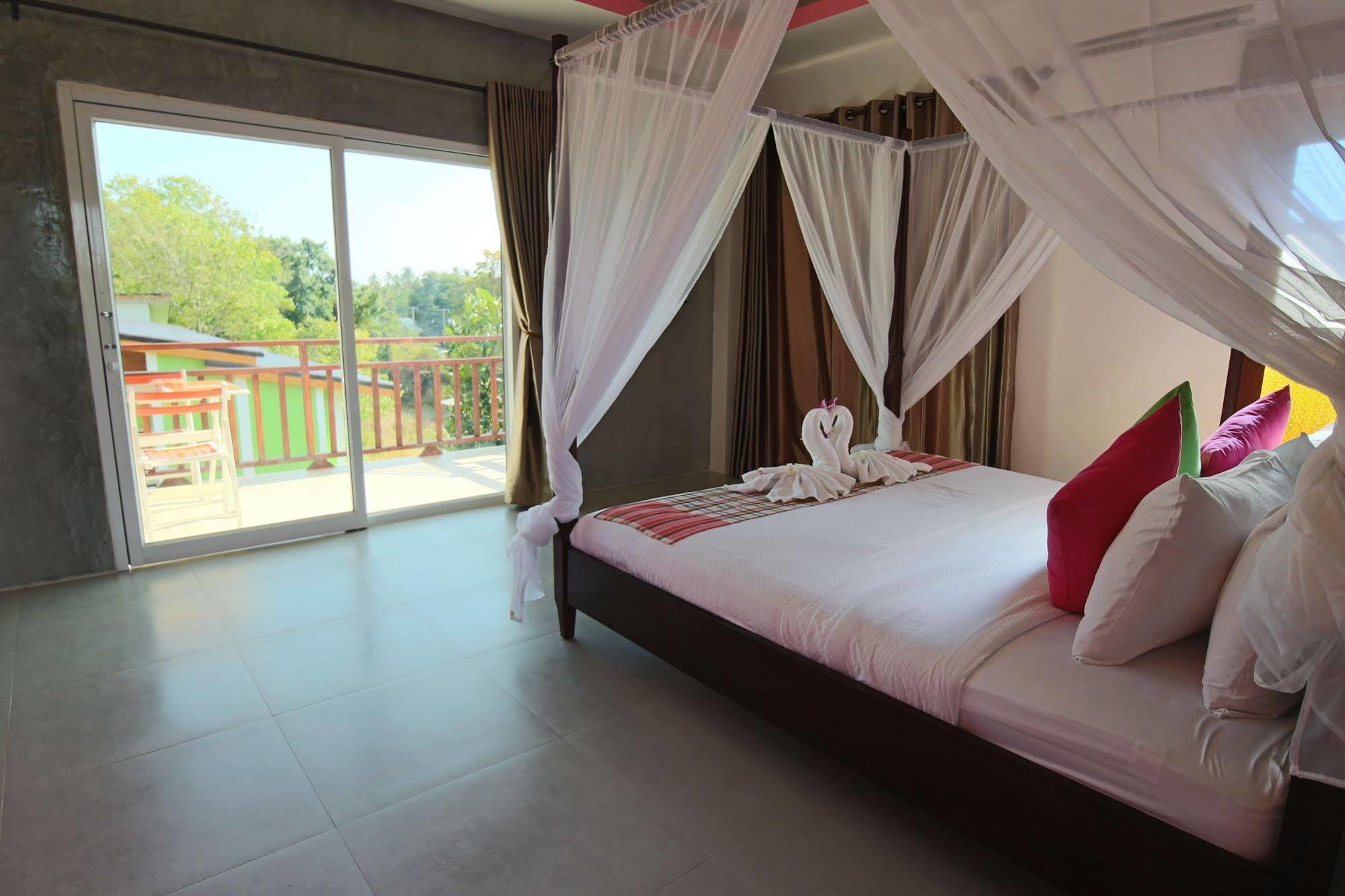 Hotel Pinky & - Sha Extra 4*
