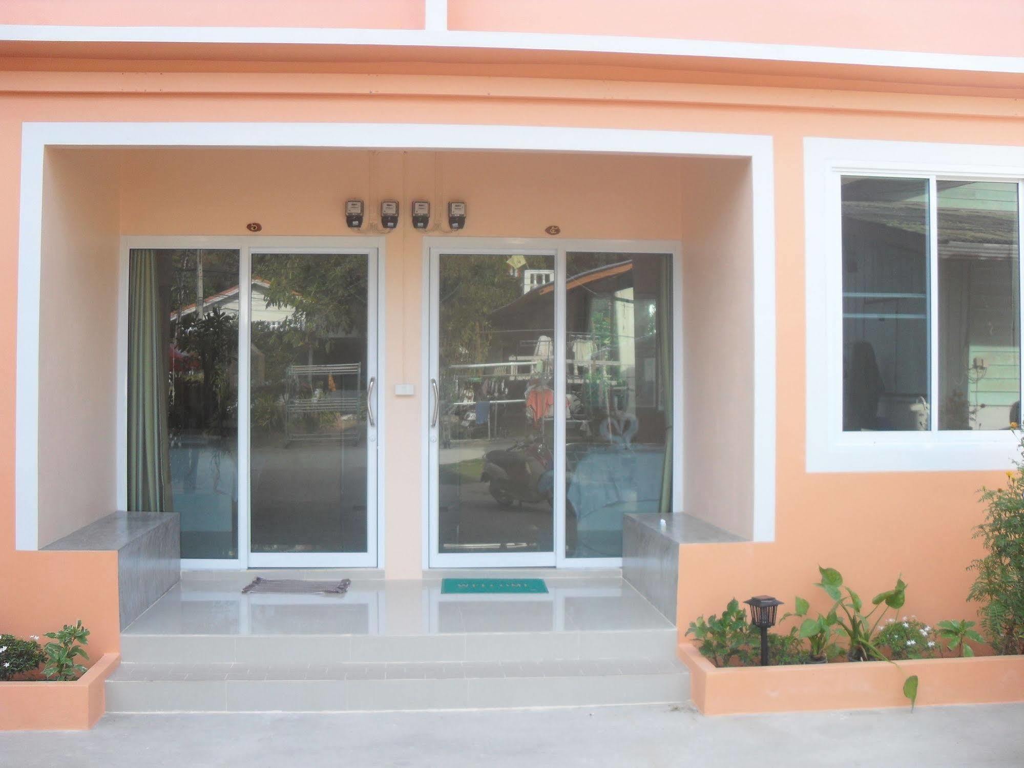 Budchui Village2 Inn Koh Tao