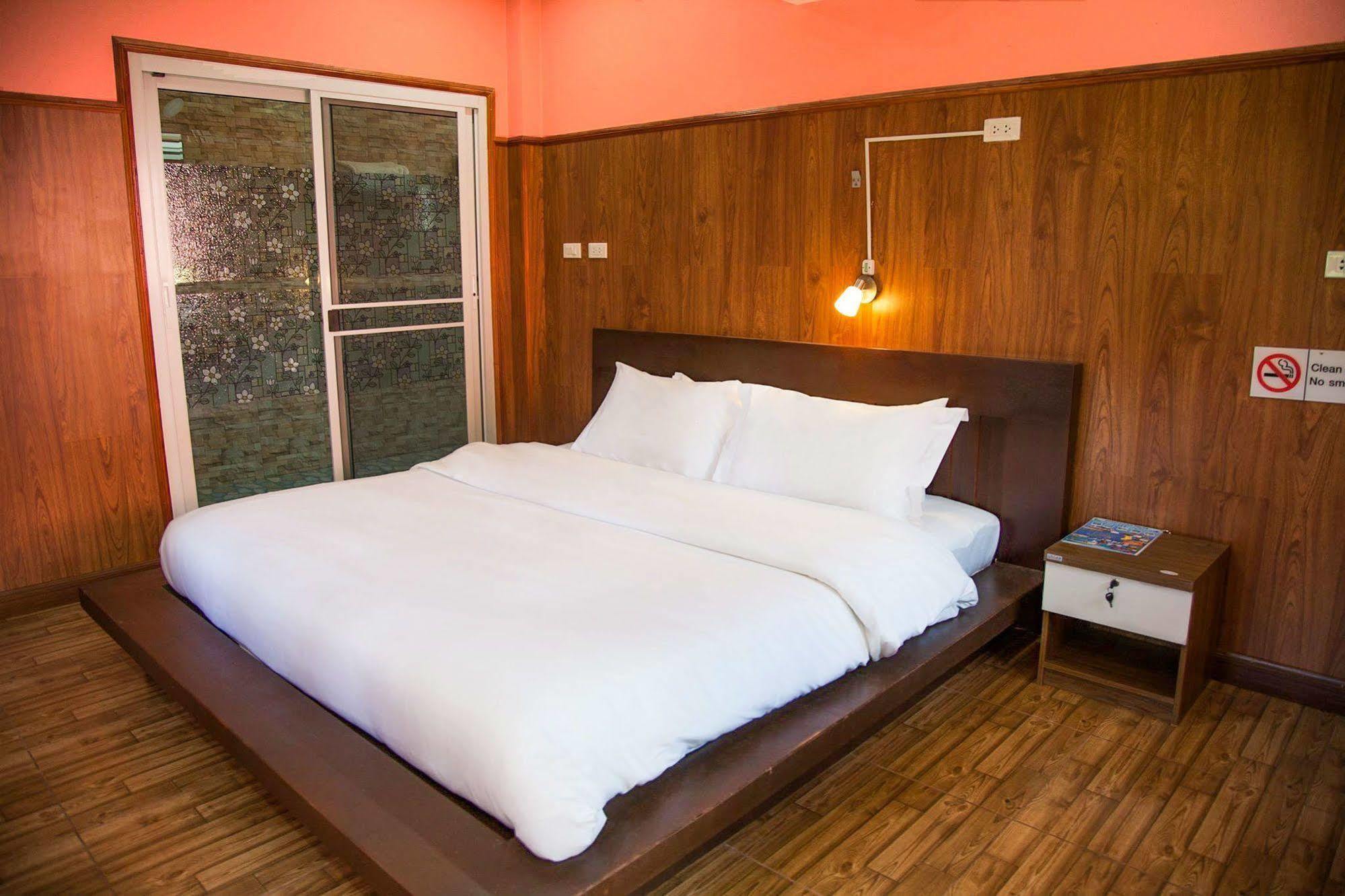 Garden Guest house 2*