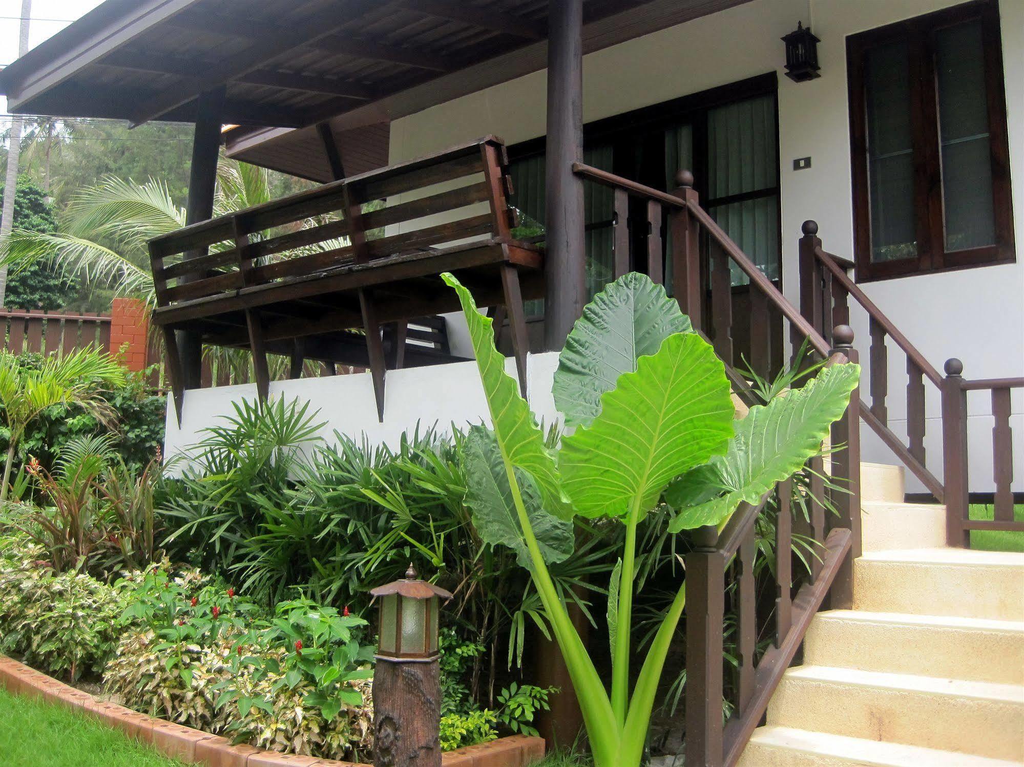 Blue Diamond 3* Koh Tao