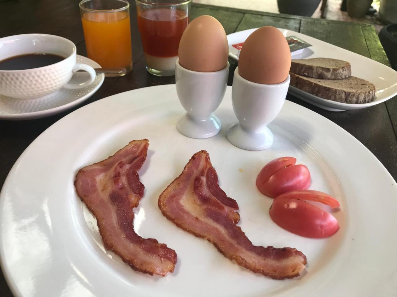 Bed & Breakfast Les Fleurs House 2*