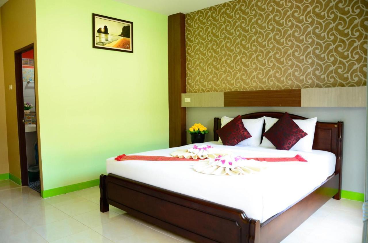 Chongkhao Resort- Island Phi Phi Don