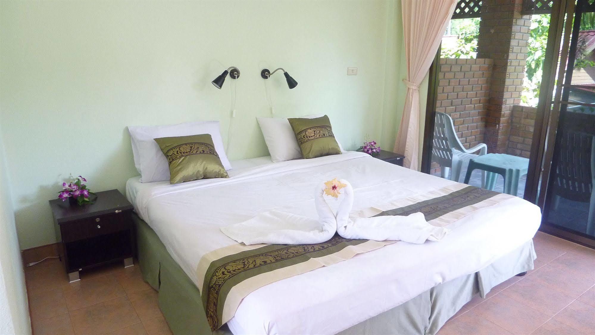 Resort Ladda 2*
