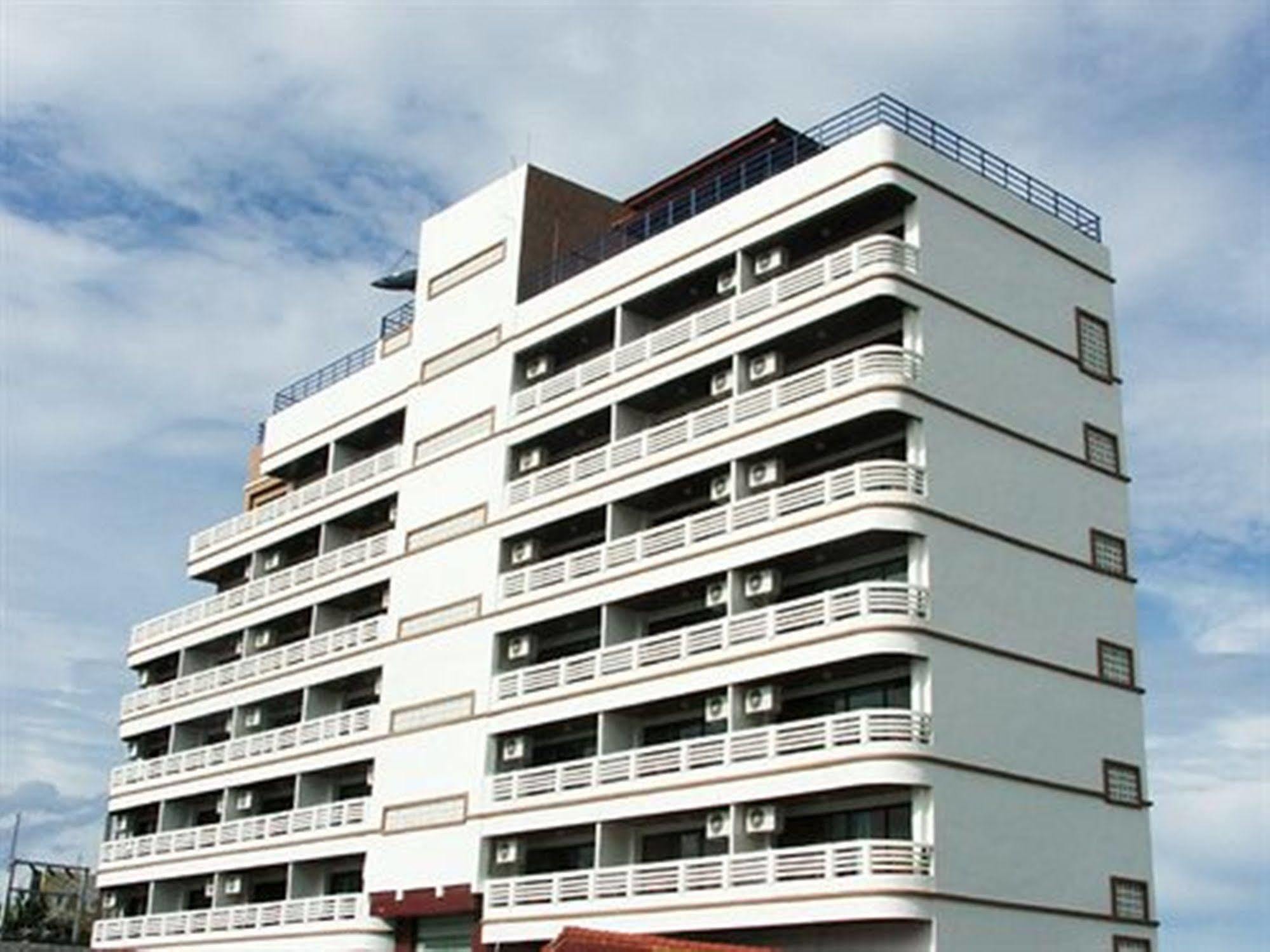 Loft Hotel