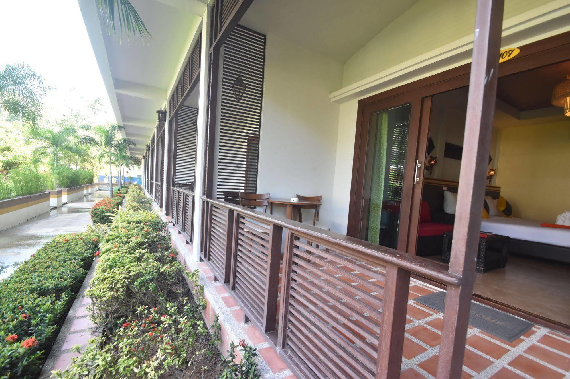 Resort Simple Life 3*