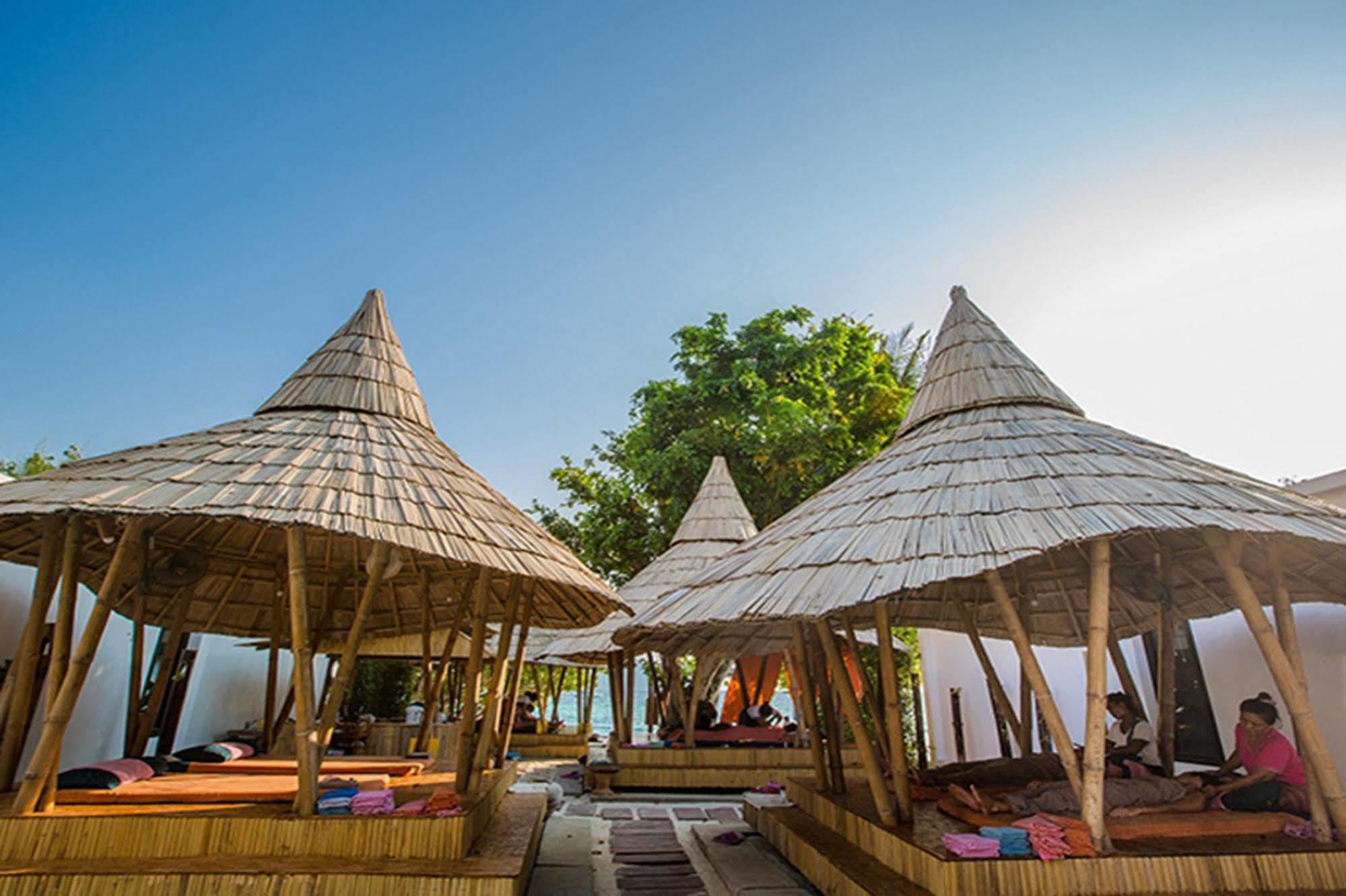 Paradise Resort