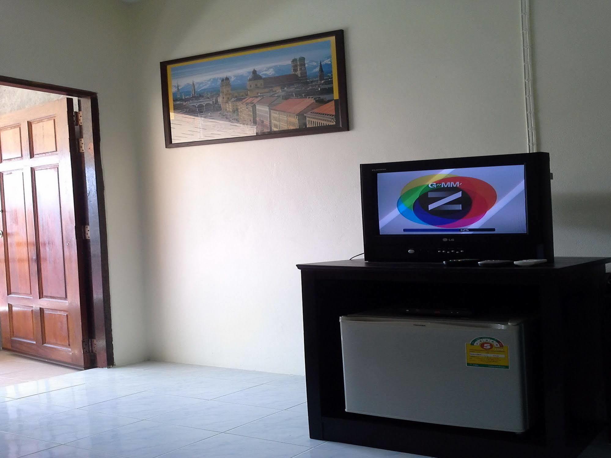 Oyo 609 Lanta Dream House Hotel 2*