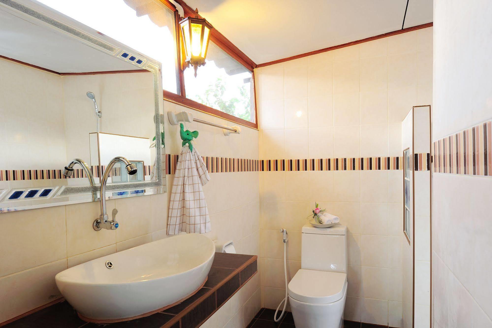 Resort Phuphaya Seaview - Adult Only