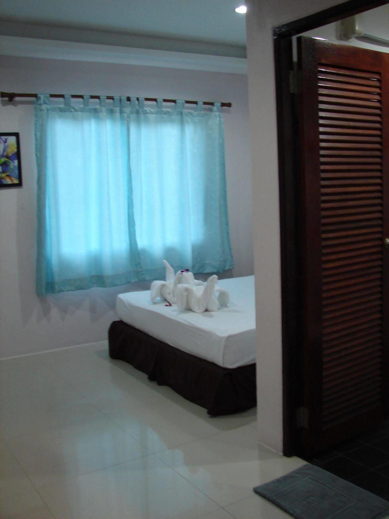 Sabai House Hotel