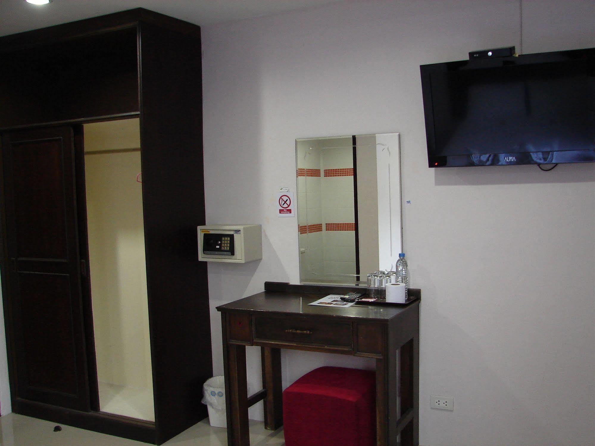 Sabai House Hotel Phi Phi Don