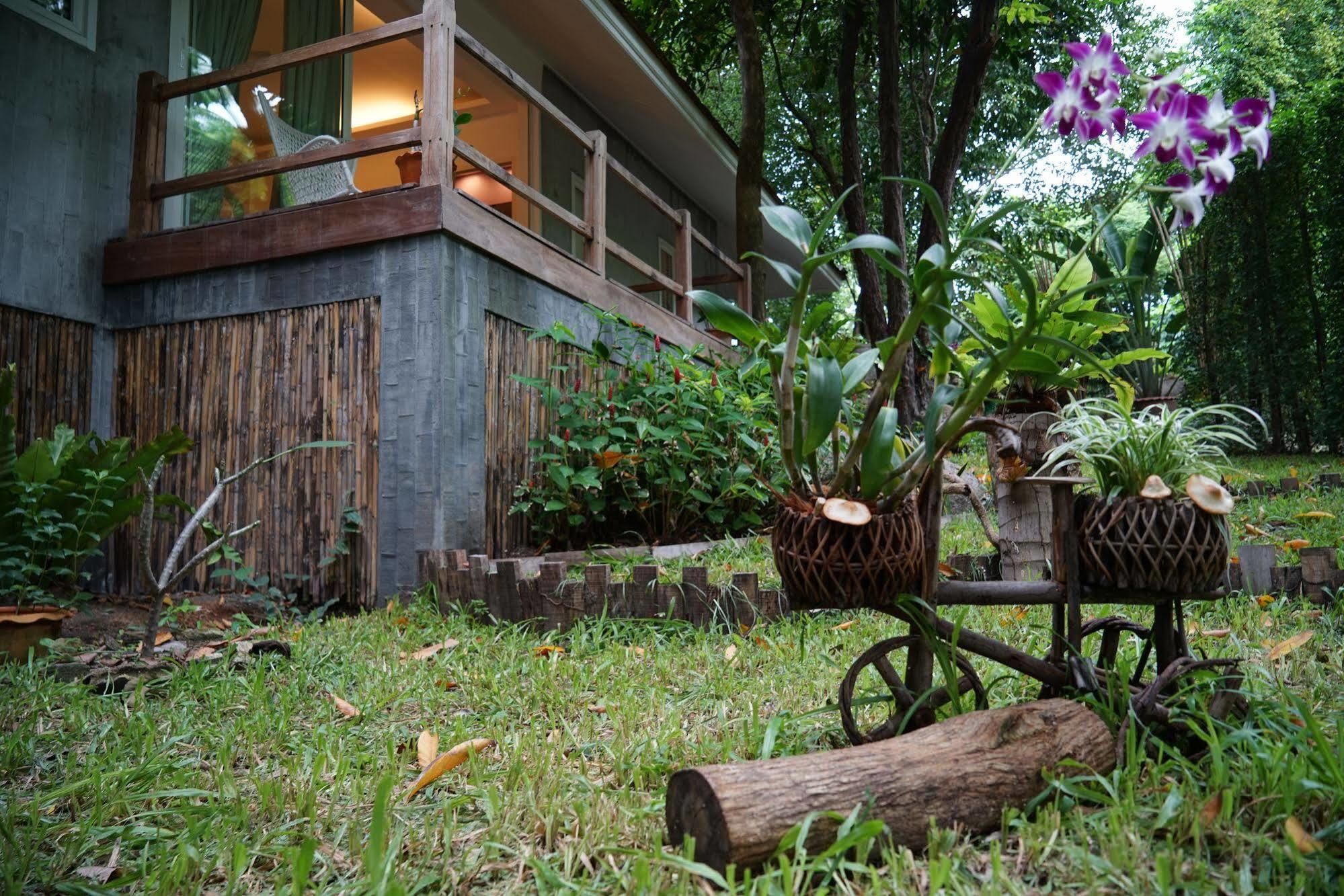 Naroua Villa Koh Tao