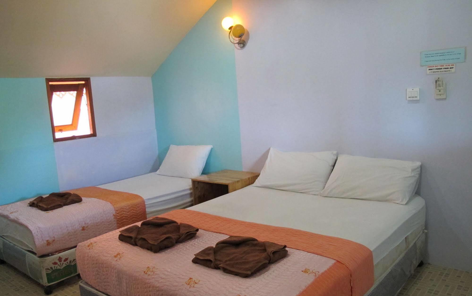 Khun Ying House 2*