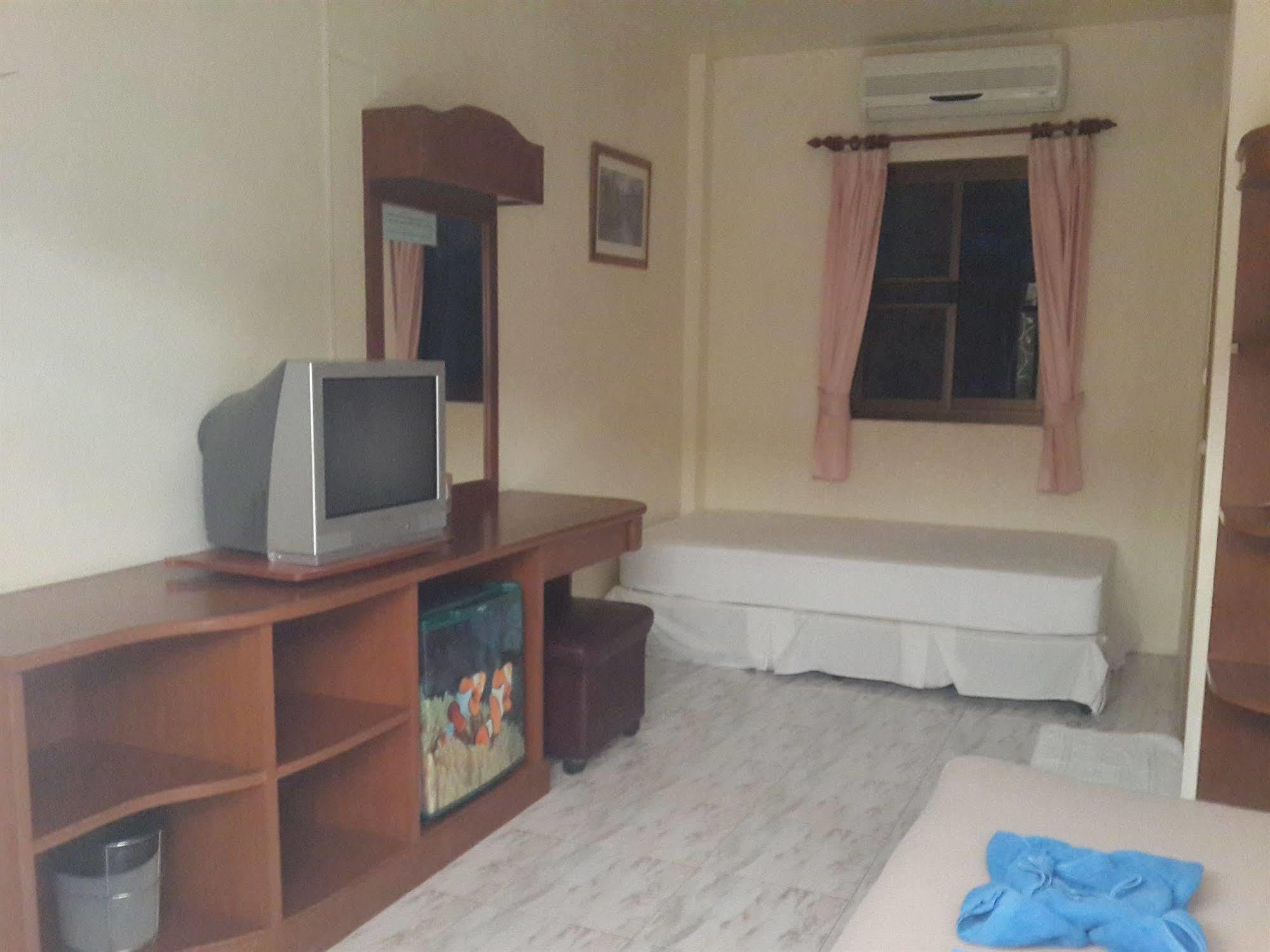 Khun Ying House Inn 2*