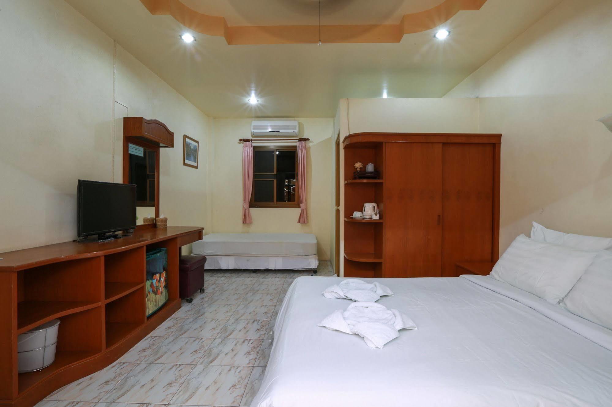 Inn Khun Ying House