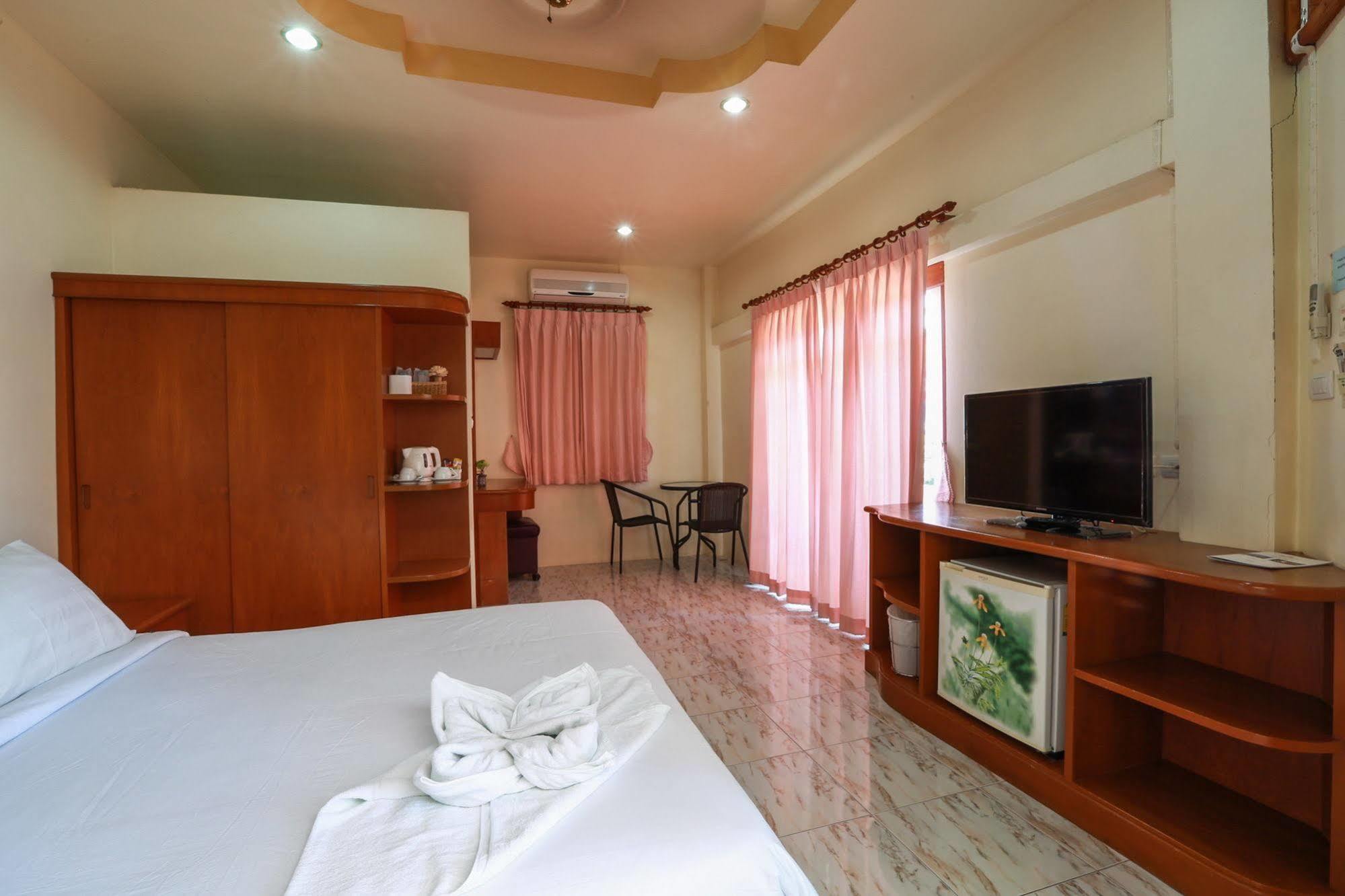 Khun Ying House Inn