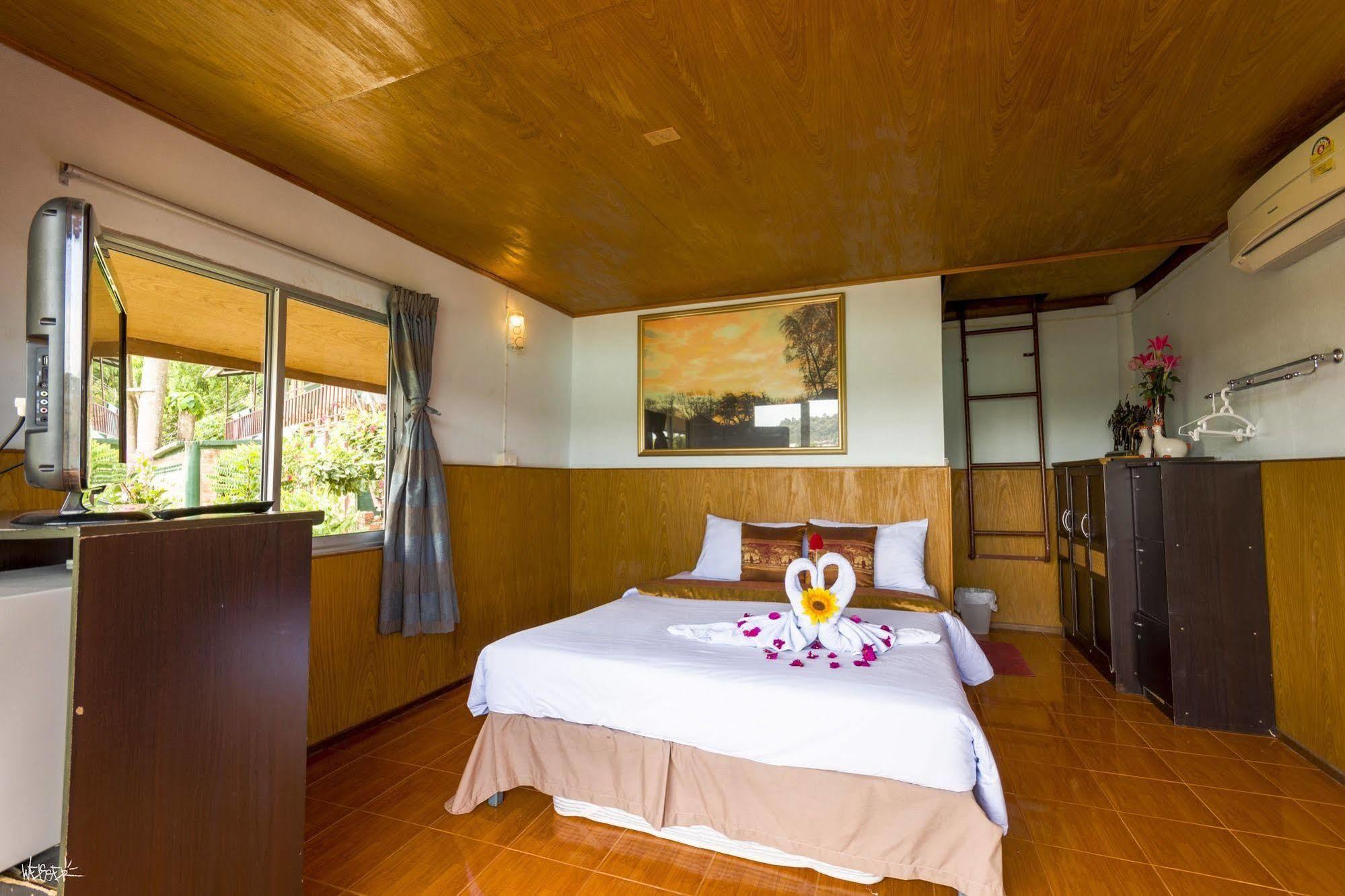 Guest house Good View Phi Phi Don