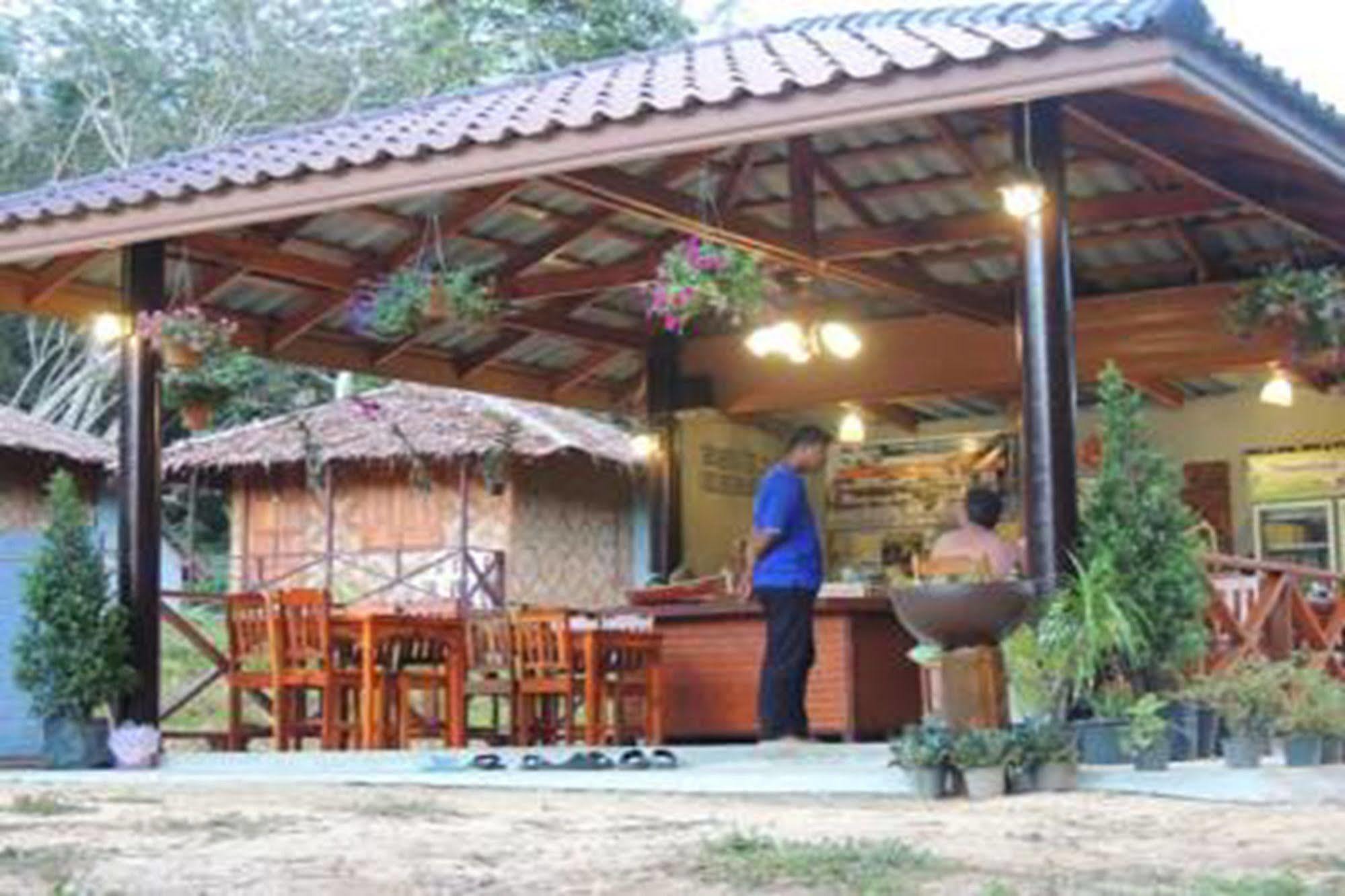 Mookies 4* Koh Mook