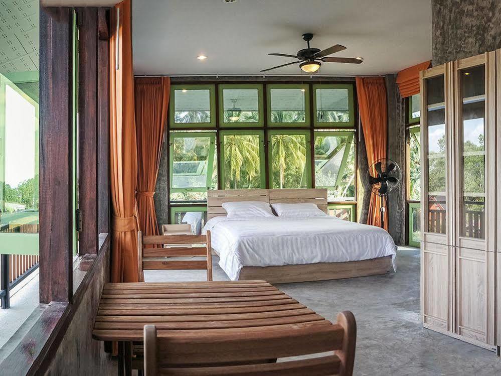 Andaman Lanta Old Town Hotel Koh Lanta