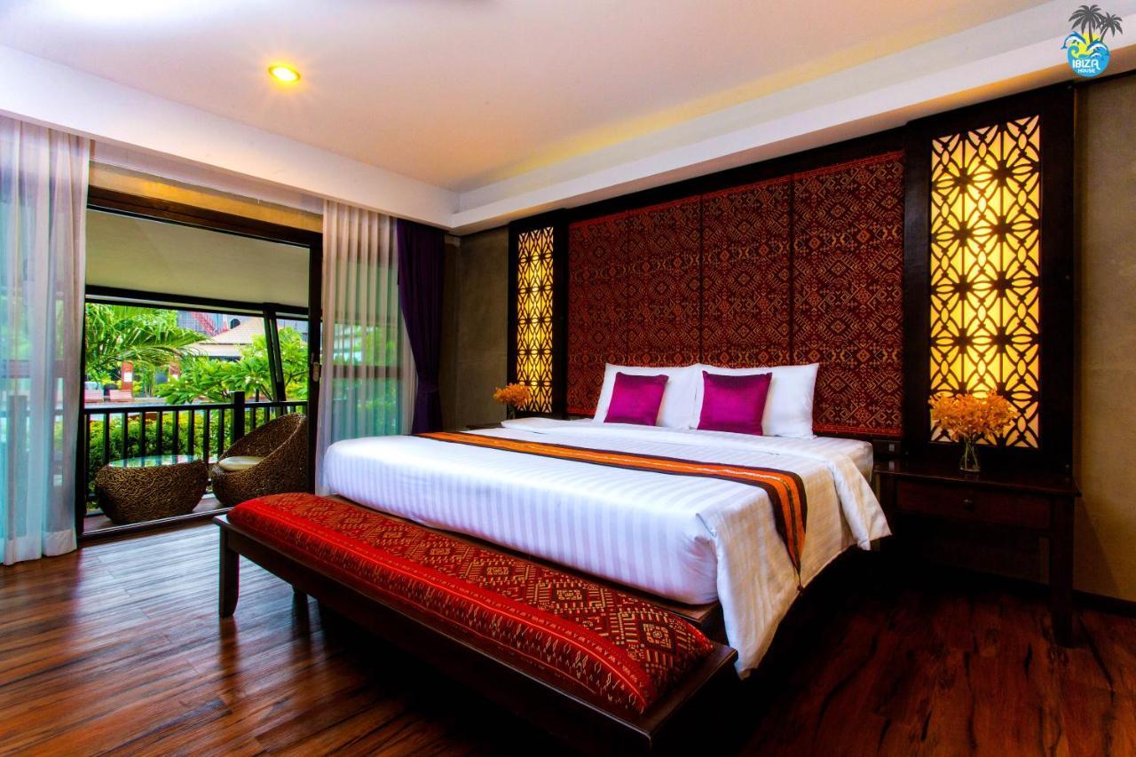 Hotel Ibiza Phi Phi Don