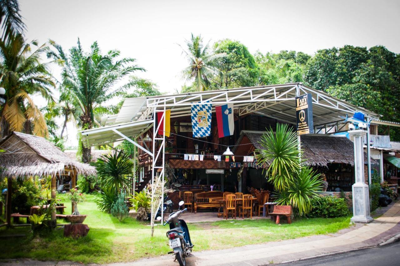 Guest house The Lazy Bar And