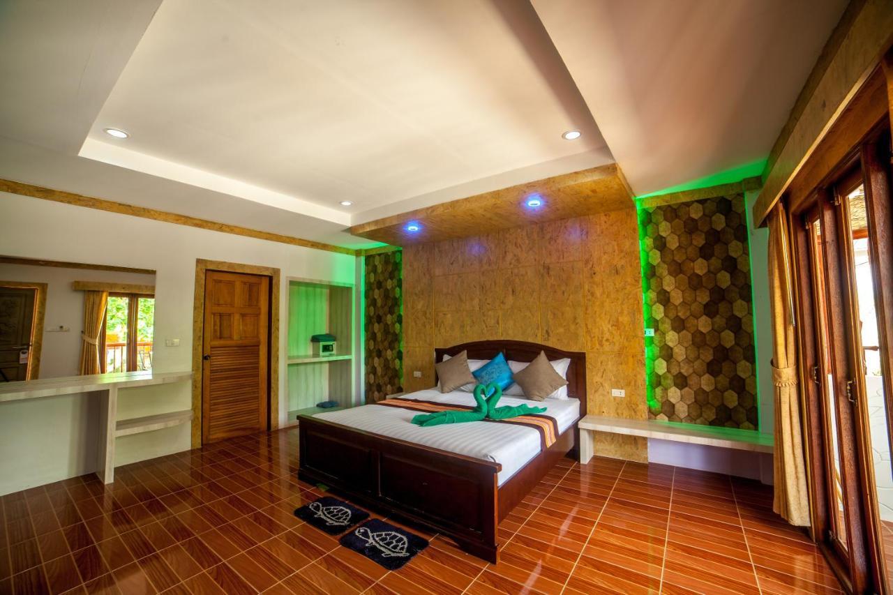 Phi Phi Nice Beach Resort