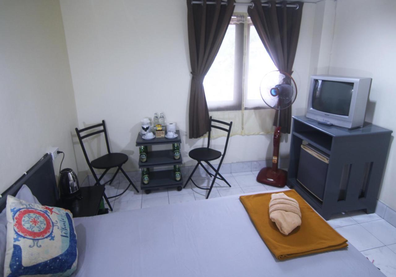 Sleep Hostel *