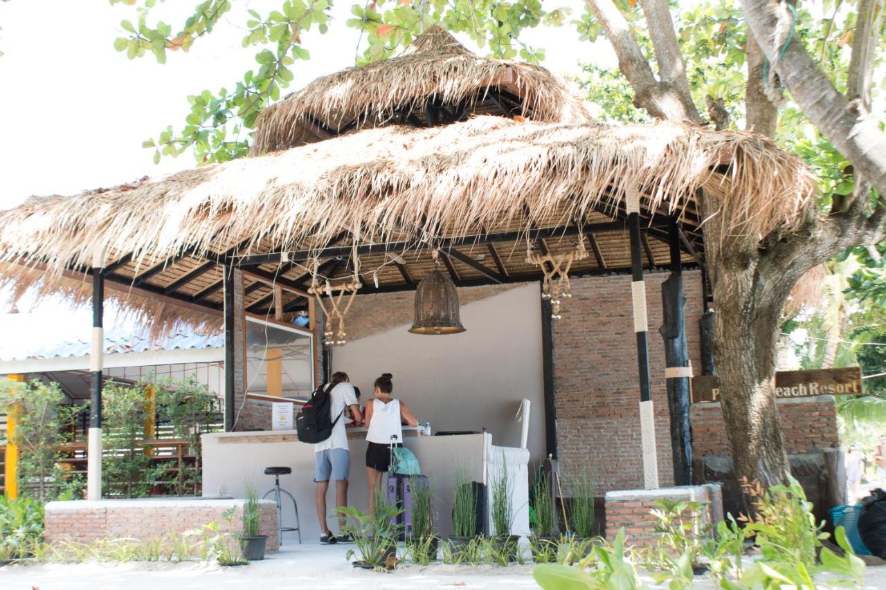 Hotel Phi Phi Nice Beach Resort