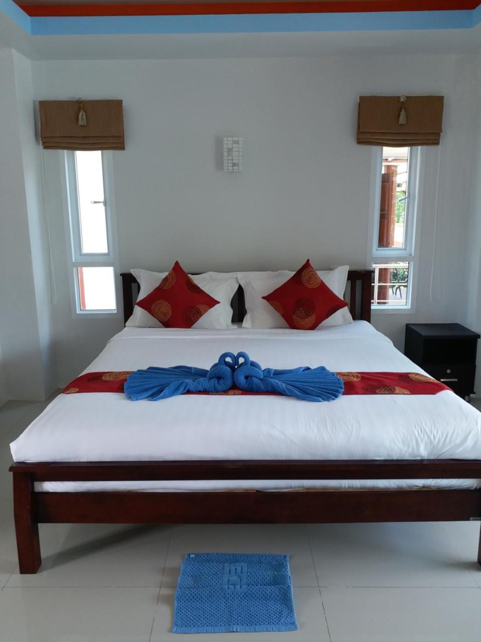Tamarind Lanta Resort 3*