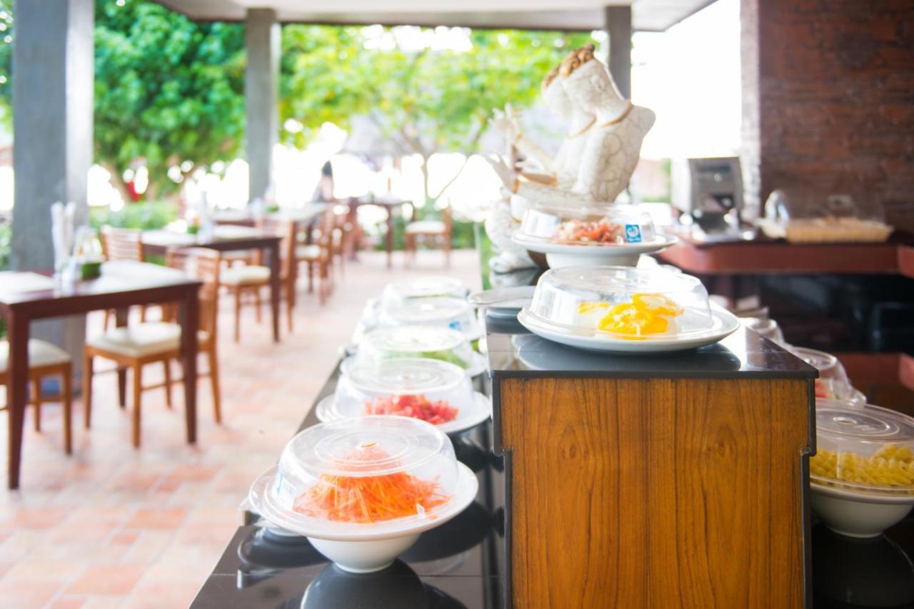 Phi Phi Nice Beach Resort Hotel 3*