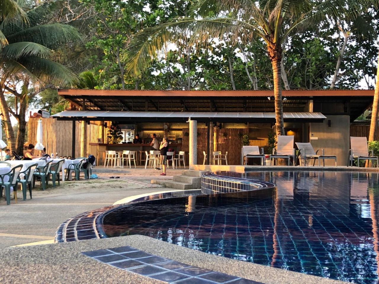 Resort Noble House