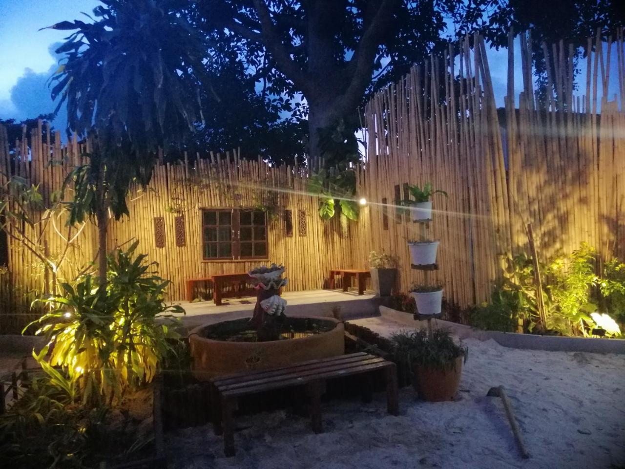 Long Resort *