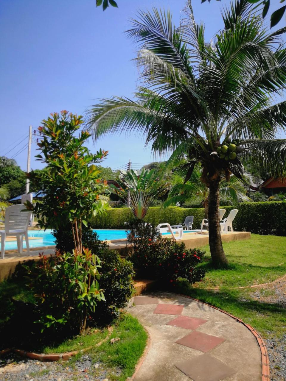 Resort Weixiao Lanta 3*